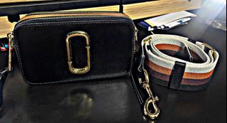 (Category: ) located in . Submitted by prelovedbyjohn (Listing ID 1396767535, Image 1). Description: .