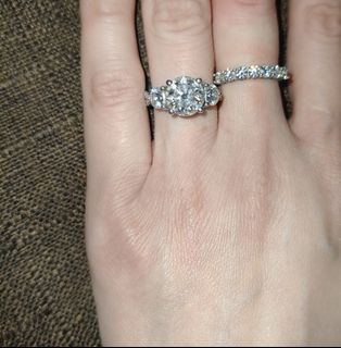 (Category: ) located in . Submitted by mel8704 (Listing ID 1396727830, Image 1). Description: .