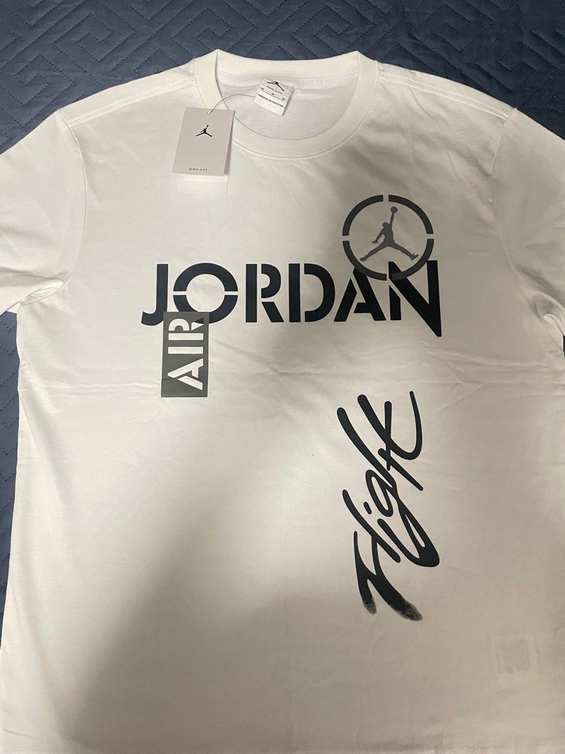 Original Jordan T-shirt White (Category: Tshirts & Polo Shirts ) located in Paranaque City. Submitted by mars_eshoppe (Listing ID 1396702486, Image 1). Description: .