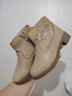 (Category: ) located in . Submitted by erina.kai (Listing ID 1396799352, Image 1). Description: .