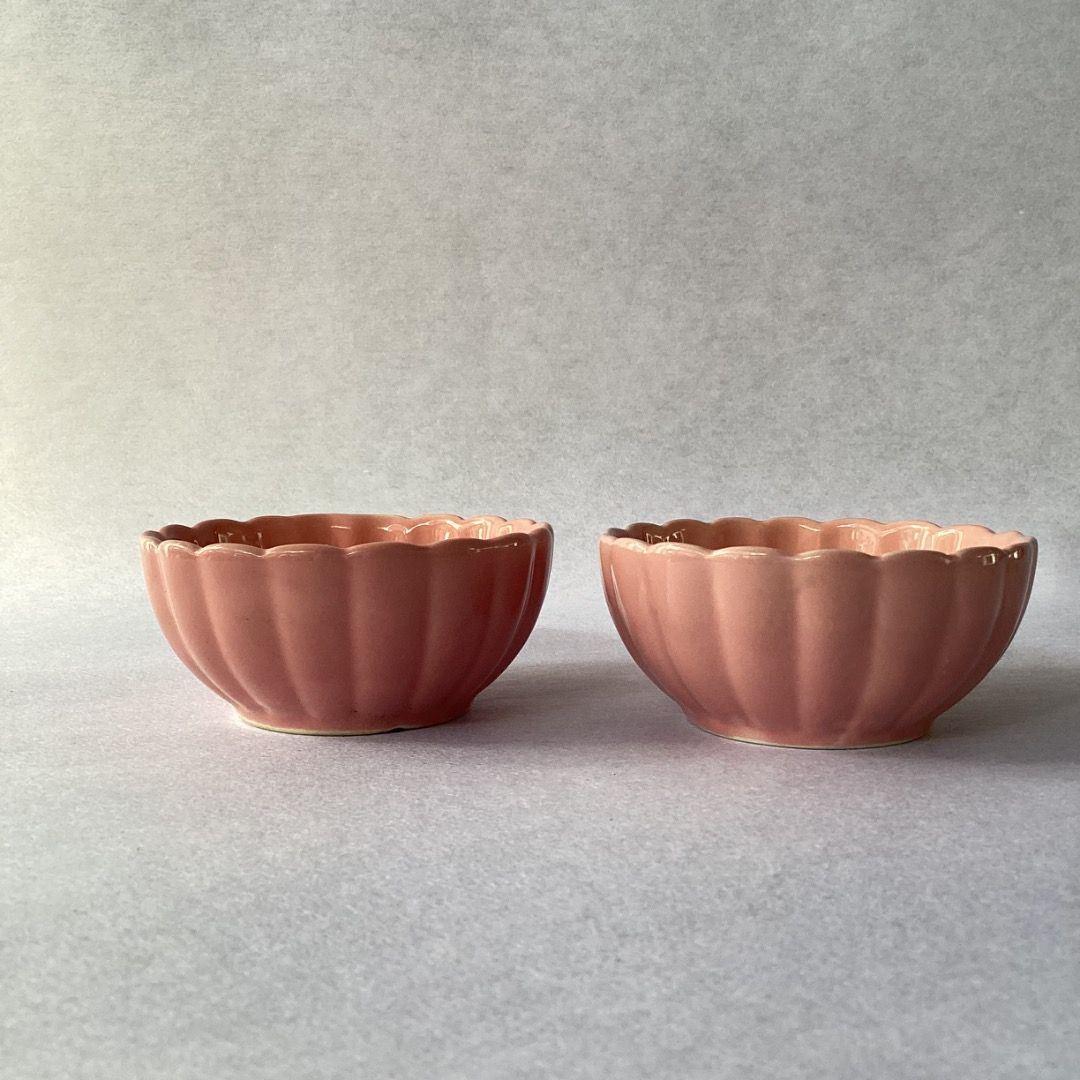 Pink Scalloped Dessert/ Appetizer/ Soy Dish (Category: Other Kitchenware & Tableware) located in Davao. Submitted by eclectic1925 (Listing ID 1396713018, Image 2). Description: Php120 for 2 Scalloped Dessert/ Appetizer/ Soy Dish H: 1.5 inches L: 3.3 inches Please REVIEW PHOTOS First to pay.