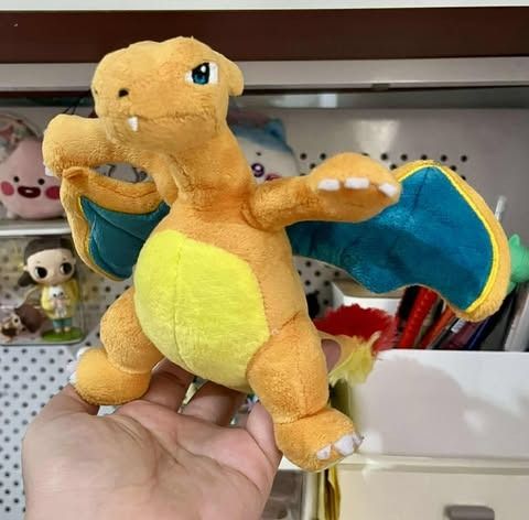 Pokemon Charizard Small Plush (no etiketa) (Category: Plushies & Soft Toys) located in Bocaue. Submitted by ekaaam (Listing ID 1396818951, Image 1). Description: WYSIWYG Please manage your expectation as this is already 2nd hand.