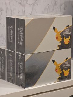 【新品未開封】25th Ultra Premium Collection Amazon.co.jp: Pokemon TCG: Celebrations Ultra Premium