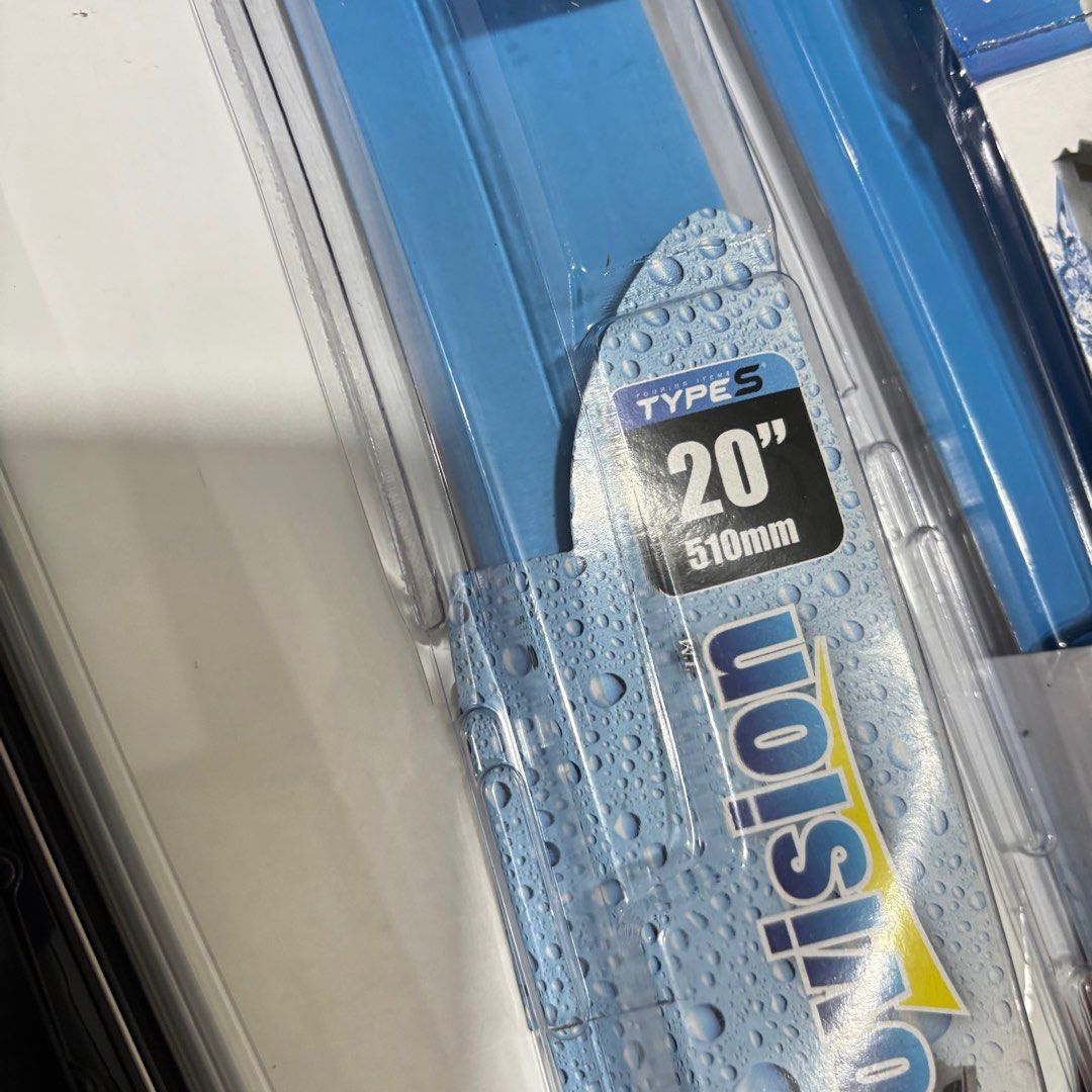 Provision TYPE S Windshield Wiper Blades 20" and 26" (Category: Other Automotive Parts and Accessories) located in Makati City. Submitted by anyajapanthriftshop (Listing ID 1396688178, Image 3). Description: - Provision wiper blade set - bought at ace hardware - rfs: The wiper is incompatible with the car’s make and model. - Includes one 20" (510mm) and one 26" (650mm) blade - Type S - Aerodynamic design for streak and chatter-free wiping - Long-