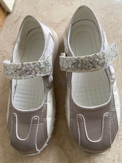 (Category: ) located in . Submitted by best4less (Listing ID 1396713585, Image 1). Description: .