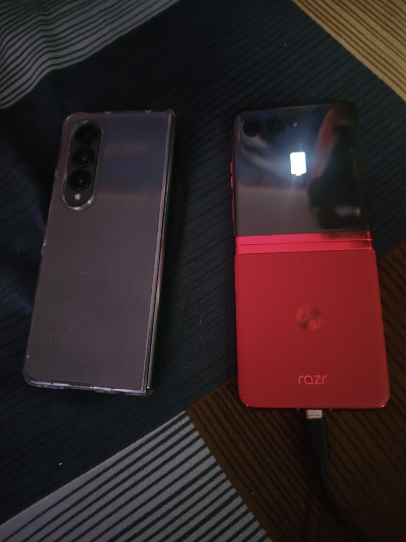 Swap 2 for 1 (Category: Android Others) located in Manila. Submitted by xplicits2061613 (Listing ID 1396728422, Image 1). Description: swap galaxy fold 4 (lightly used) and moto razor 40 ultra (like new) in box for a honor magic v3 or v2(like new).