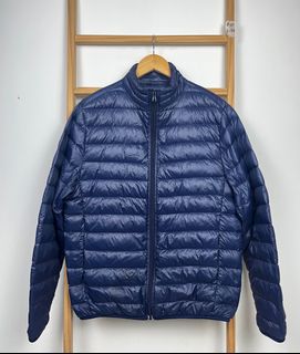 (Category: ) located in . Submitted by Thrift.Sweat.Store_ (Listing ID 1396825138, Image 1). Description: .