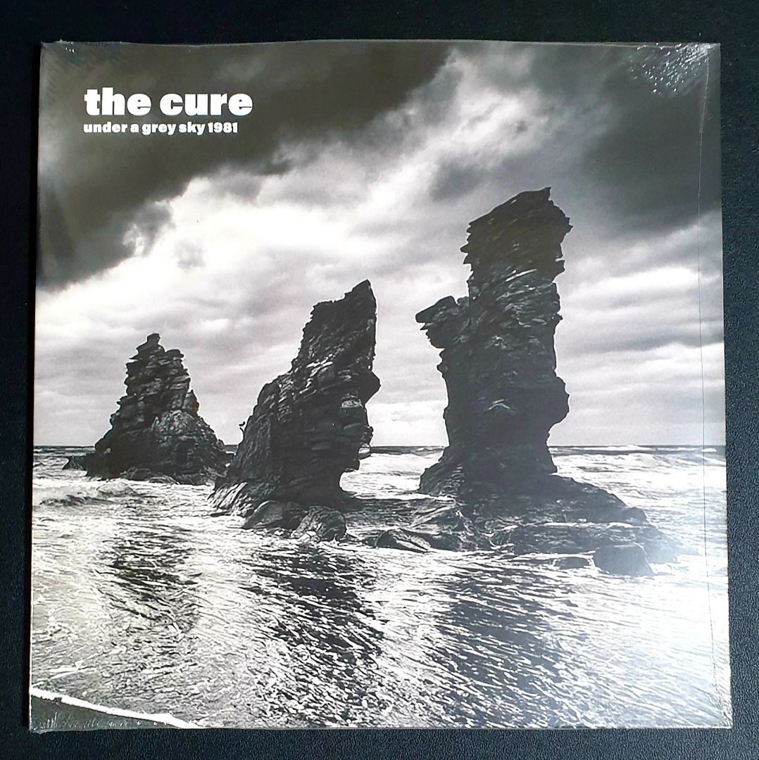 [Vinyl LP] The Cure – Under A Grey Sky 1981 2LP (Category: Vinyls) located in Cainta. Submitted by bunnygod (Listing ID 1396675614, Image 1). Description: Germany pressed, 2025, Unofficial Expensive Woodland Recordings – Z97908E 📀 📂 New/sealed 🎶 Alternative Rock/New Wave A1 The Holy Hour 4:33 A2 In Your House 3:41 A3 The Drowning Man 5:08 B1 10:15 Saturday Night 4:00 B2 Accuracy 2:43 B3 The Funeral Party 4:15 B4 M 3:38 C1 Primary 4:46 C2 Other