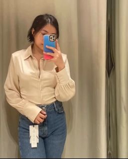 (Category: ) located in . Submitted by cloudycloset09 (Listing ID 1396811593, Image 1). Description: .