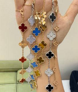 (Category: ) located in . Submitted by thejewellerygalleria.custom (Listing ID 1396933489, Image 1). Description: .