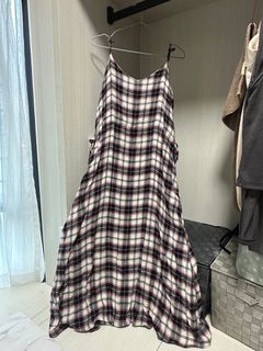 (全新韓國製) 黑白紅格長吊帶裙64223197753217110