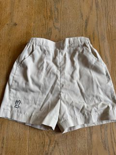 （分類：）位於 。 由 thrift.store.1024 提交（商品編號 1396910695，圖片 1）。簡介： 。