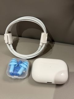 （分類：）位於 。 由 amandew 提交（商品編號 1396970111，圖片 1）。簡介： 。