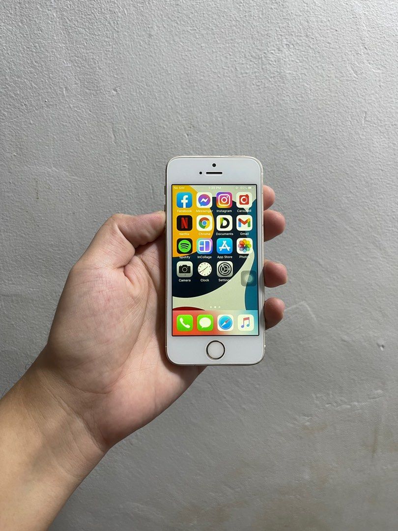 Apple iPhone 5s 16gb (Openline) (Category: Others) located in Manila. Submitted by apple_siri (Listing ID 1397031716, Image 2). Description: Makinis yung unit local variant complete set box, charging chord, adaptor, earphones, ios 12.5.7 with apps, games and may songs nadin nilagay thru itunes.