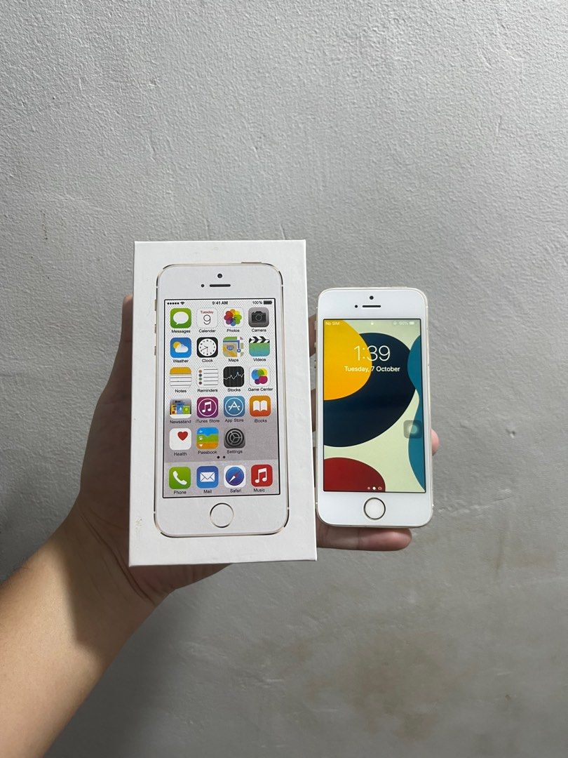 Apple iPhone 5s 16gb (Openline) (Category: Others) located in Manila. Submitted by apple_siri (Listing ID 1397031716, Image 1). Description: Makinis yung unit local variant complete set box, charging chord, adaptor, earphones, ios 12.5.7 with apps, games and may songs nadin nilagay thru itunes.