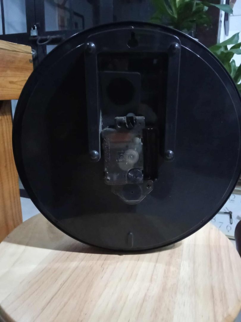 Black cat wall clock made in Japan good working condition Php850 (Category: Clocks) located in Taytay. Submitted by houseofcut11763 (Listing ID 1396979250, Image 3). Description: Black cat wall clock made in Japan good working condition Php850.