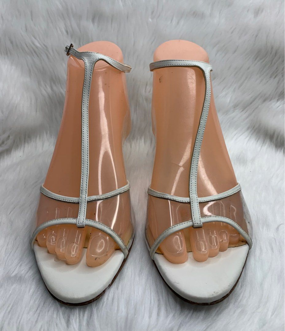 By Far Kitten Heels Sandals (Category: Flats & Sandals) located in Binan City. Submitted by disqualified_but_undefeated (Listing ID 1396939998, Image 3). Description: By Far Kitten Heels Sandals Womens Size- 37 Euro/US 6 In Good Condition - No Inclusions -Pair Only Please Check Detailed Photos Posted For Your Reference Thankyou!!!.