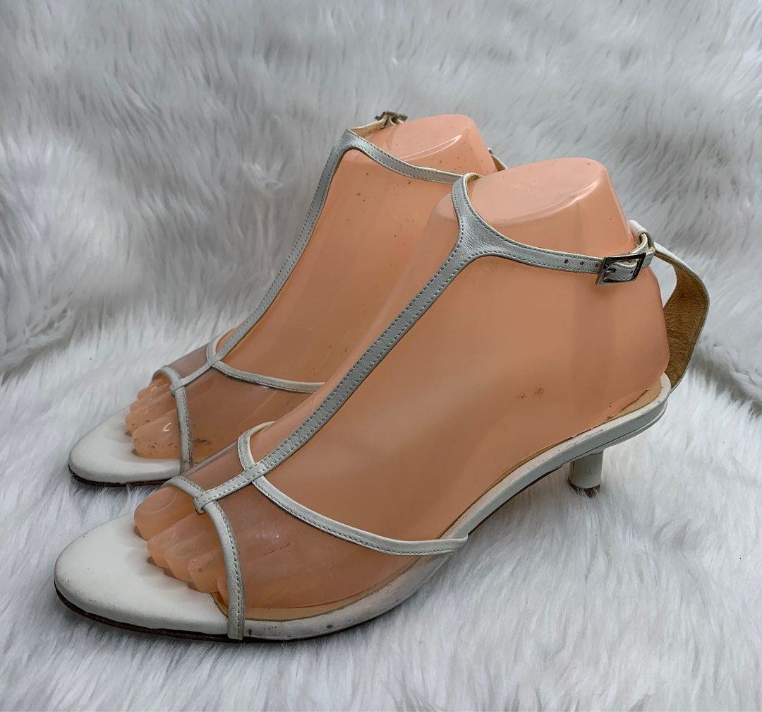 By Far Kitten Heels Sandals (Category: Flats & Sandals) located in Binan City. Submitted by disqualified_but_undefeated (Listing ID 1396939998, Image 2). Description: By Far Kitten Heels Sandals Womens Size- 37 Euro/US 6 In Good Condition - No Inclusions -Pair Only Please Check Detailed Photos Posted For Your Reference Thankyou!!!.