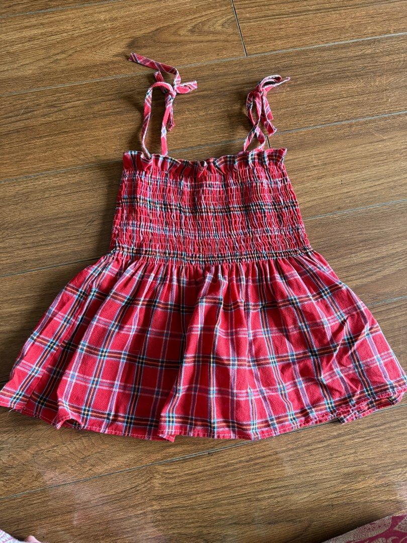 Clothes for Breakfast Red Plaid Top (Category: Dresses) located in Quezon City. Submitted by fuzzyrat (Listing ID 1396866858, Image 1). Description: - Red plaid pattern - Smocked bodice - Tie straps - Flared skirt - Comfortable for everyday wear.