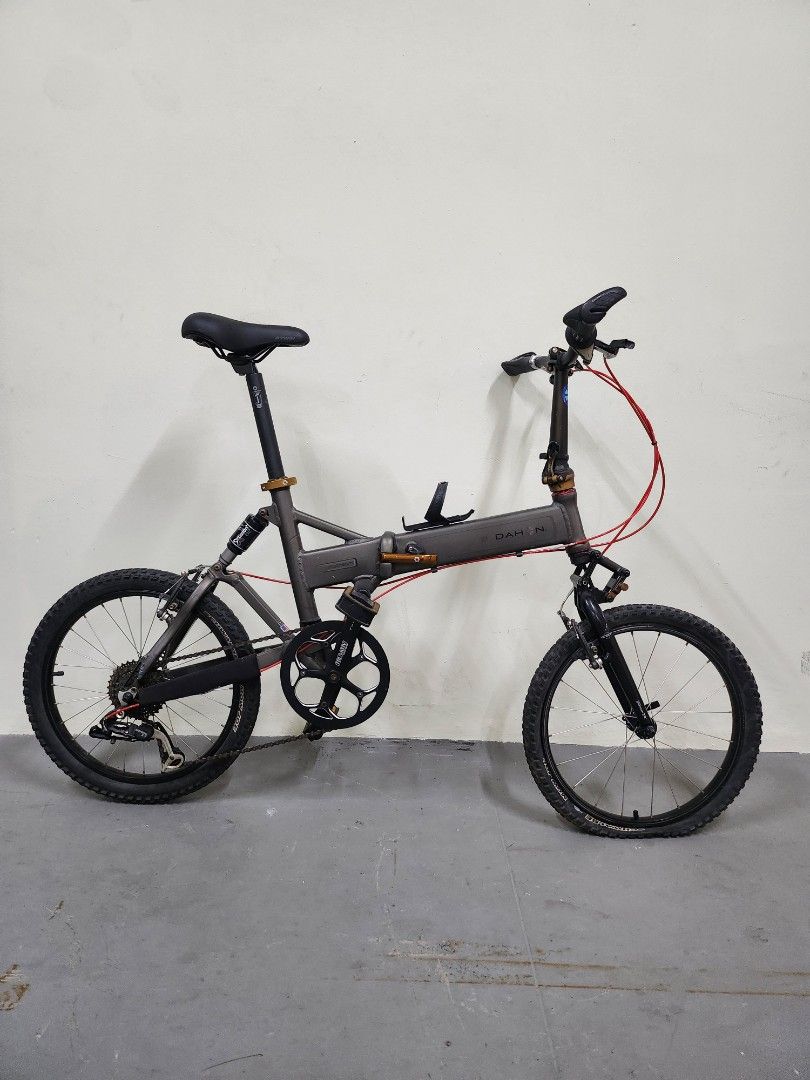 Dahon Jetstream P8 full suspension folding bike, Sports Equipment