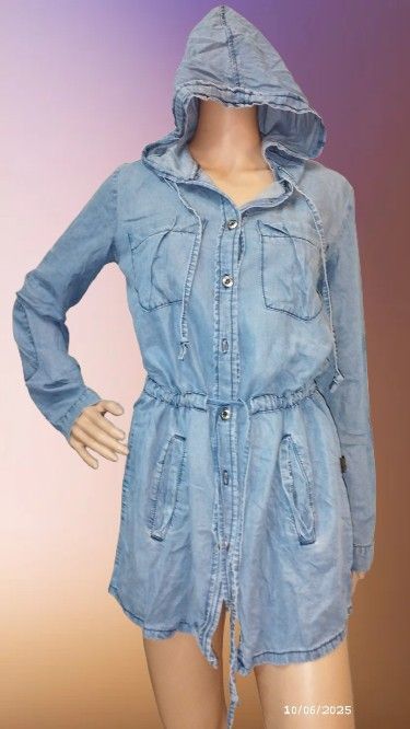 Denim hooded dress (Category: Dresses) located in Marikina City. Submitted by izzy_00 (Listing ID 1396845704, Image 2). Description: soft Denim with hood adjustable belt strap M-L B-36-38 W-30-32.