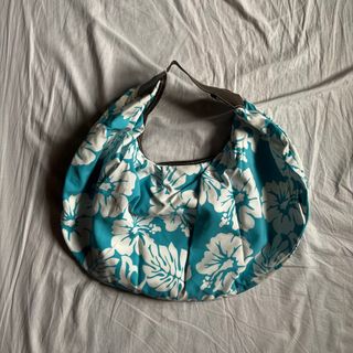 (Category: ) located in . Submitted by shopwsf (Listing ID 1396900694, Image 1). Description: .