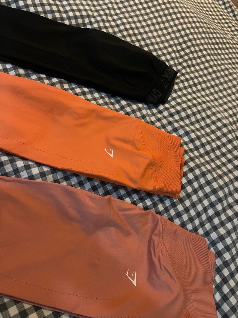 Gymshark Sweat Seamless Leggings (Category: Activewear) located in San Fernando. Submitted by graes777 (Listing ID 1396974034, Image 3). Description: 600 each!!!! - Gymshark Sweat Seamless Leggings - Size: Small - Colors: Aerospace Orange and Terracotta Pink - Designed for comfort and performance - Seamless technology for a smooth fit - Ideal for workouts or casual wear.