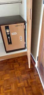 (Category: ) located in . Submitted by ericlng (Listing ID 1397004664, Image 1). Description: .
