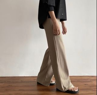 (Kategori: ) berada di . Dikirim oleh soonandsoforth (ID iklan 1396885155, Gambar 1). Deskripsi: .
