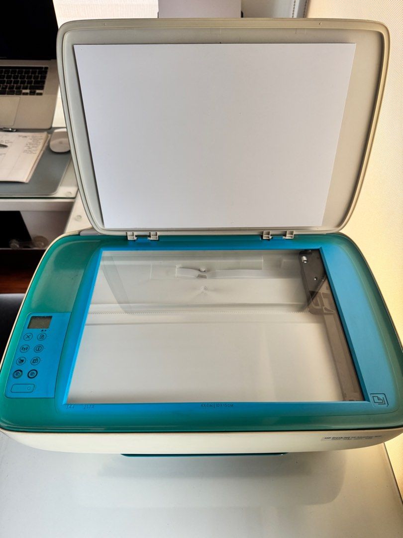 HP DeskJet 3635 All-in-One Printer (Category: Printers, Scanners & Copiers) located in Mandaluyong City. Submitted by abbottworks (Listing ID 1396900700, Image 3). Description: Selling old HP Deskjet ink advantage 3635 Model printer. Location Mandaluyong..