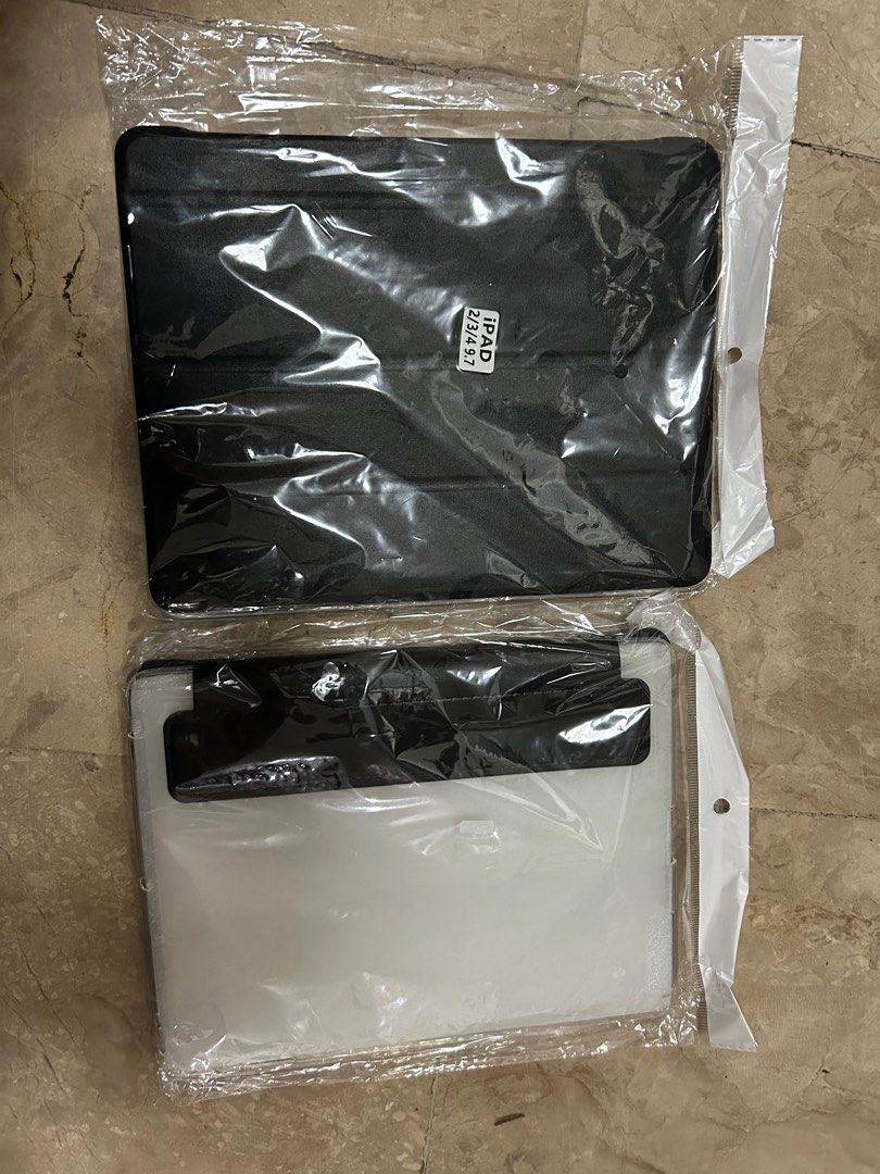 Ipad 2/3/4 Case (Category: iPad) located in Quezon City. Submitted by sjclothings (Listing ID 1396979881, Image 1). Description: 300 2pcs 9.7 size For Ipad 2/3/4 .