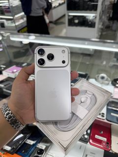 (Category: ) located in . Submitted by javedsgadgetshop (Listing ID 1396897954, Image 1). Description: .