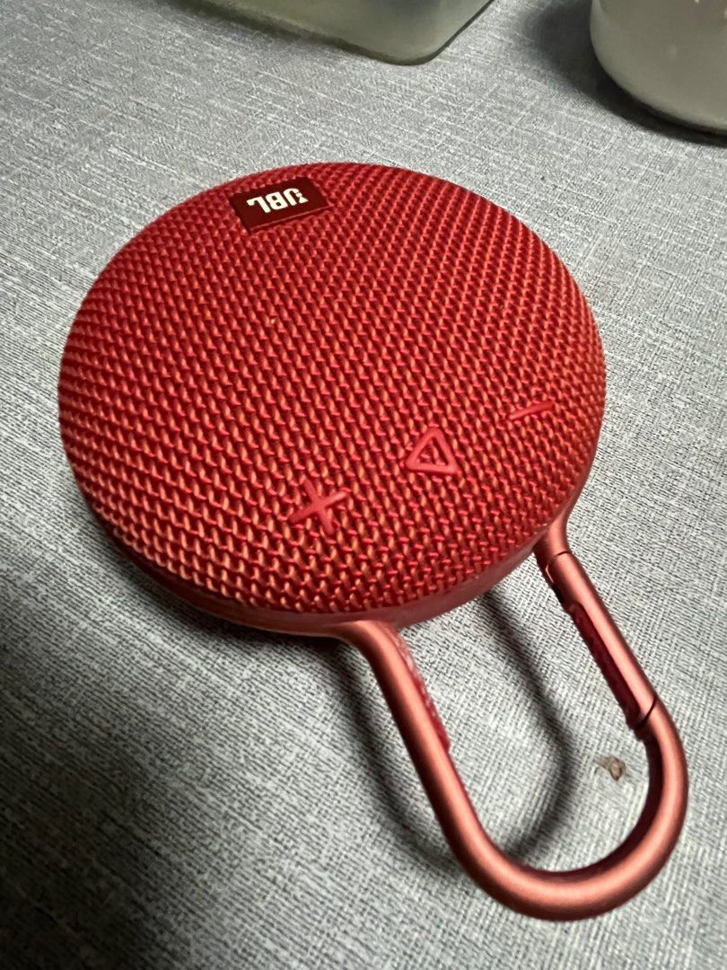 JBL Bluetooth speaker63990759233025115