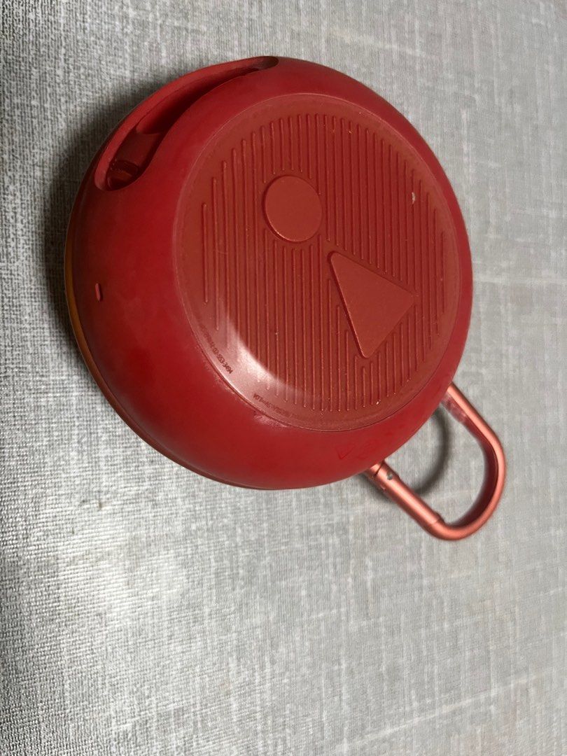 JBL Bluetooth speaker63990759233025111