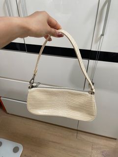 （分類：）位於 。 由 chloe_kam 提交（商品編號 1397003907，圖片 1）。簡介： 。