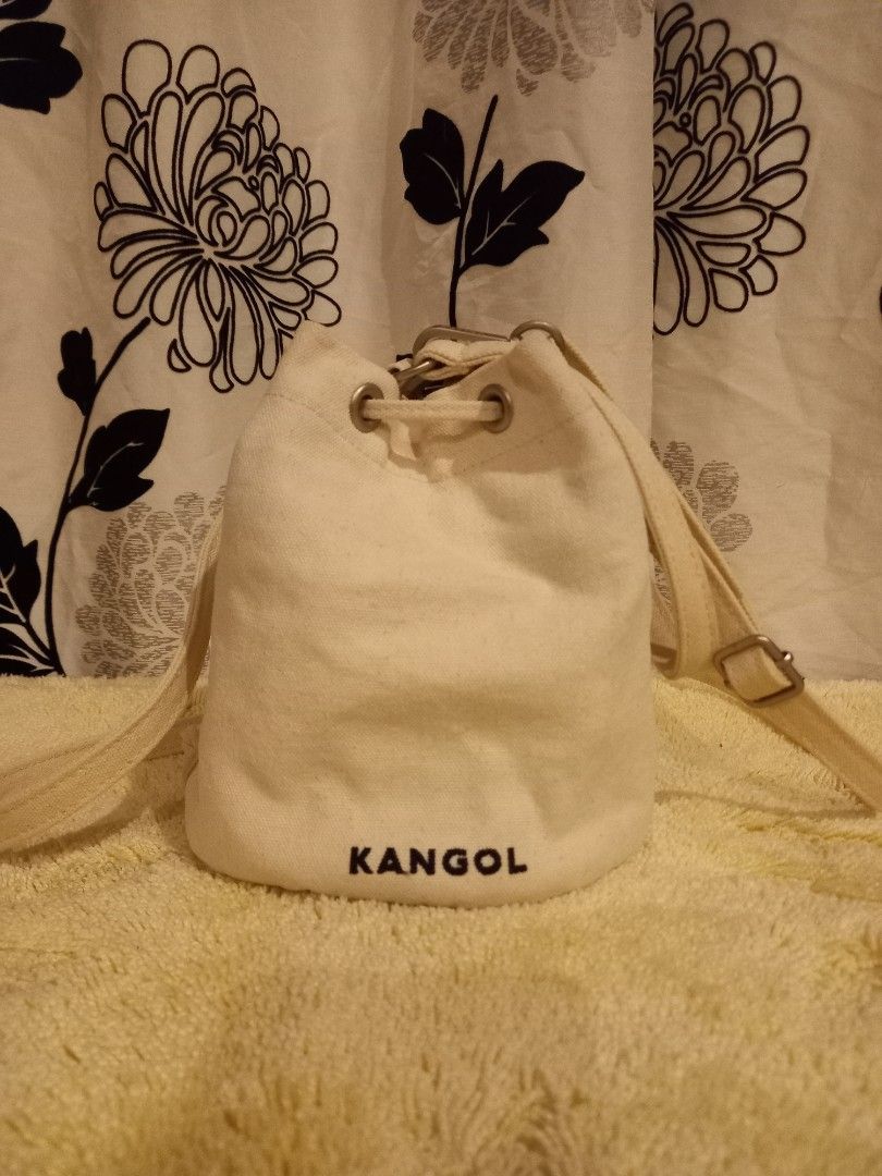 Kangol Lucky Canvas Bucket Bag (Category: Cross-body Bags) located in Cabagan. Submitted by brandsforless88 (Listing ID 1396999017, Image 2). Description: very good condition small canvas no issue/flaw.