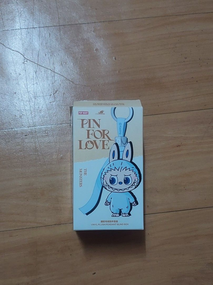 こまる専用　LABUBU PIN FOR LOVE 「K」　「F」 imgrc0107236085.jpg