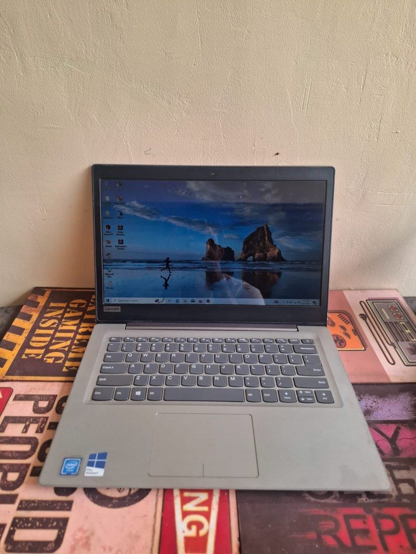 Laptop LENOVO IDEAPAD