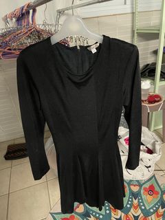 黑色長袖連身裙 肩部有墊64244116361346110