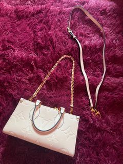 (Category: ) located in . Submitted by clairiepreloved (Listing ID 1396873037, Image 1). Description: .