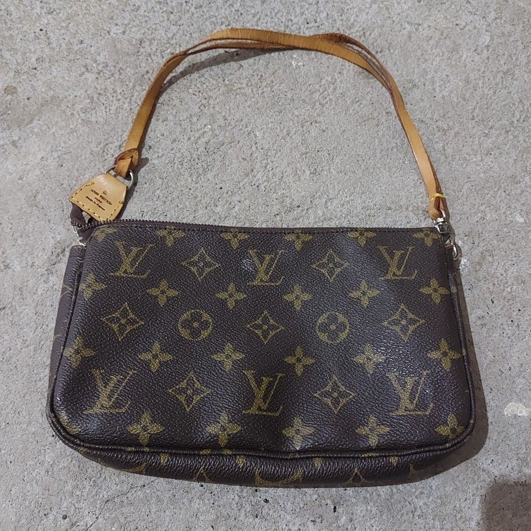 Louis Vuitton Vintage Bag (Category: Luxury Bags & Wallets) located in Manila. Submitted by hildafonac13322 (Listing ID 1396927521, Image 2). Description: fs LV kili kili bag .