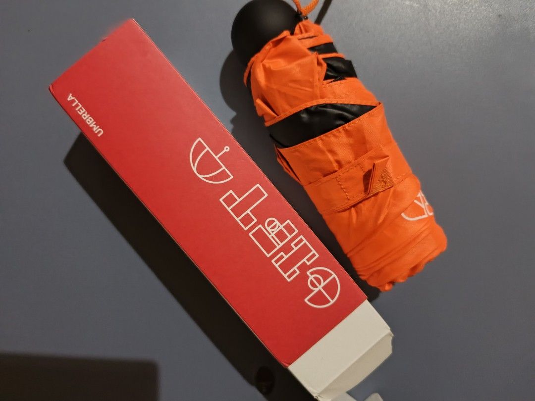 Mini Umbrella (Category: Umbrellas) located in Zamboanga. Submitted by mbal09 (Listing ID 1396984690, Image 1). Description: • Mini umbrella with a compact design. • Features a polyester ribbon and a sturdy iron + aluminum + ABS frame. •Pongee canopy for effective rain protection. •Easy to carry and store. •Care instructions: Open carefully and dry in the shade after use..