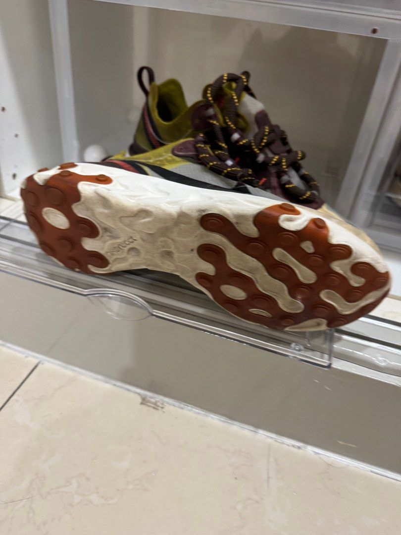 Nike React Element 87 (Category: Sneakers) located in Petaling Jaya. Submitted by znxznx (Listing ID 1397019188, Image 2). Description: .