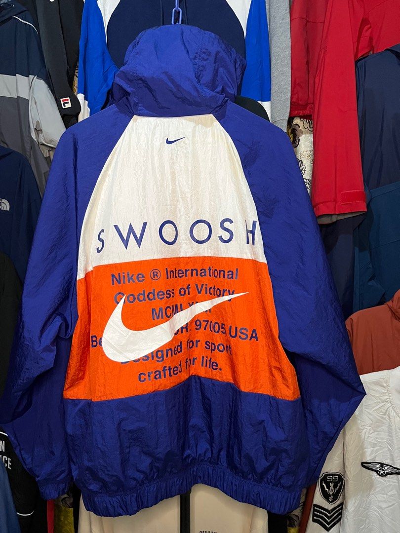 Nike swoosh International Windbreaker (Category: Coats, Jackets and Outerwear) located in Sindangan. Submitted by boldgem_c9298e (Listing ID 1397018537, Image 3). Description: Nike International Windbreaker Condition: Excellent Size: XXL on tag Dimensions:25x29 Colorate: 9.5 para safe ❌Issue: light yellow stain sa backpart See detailed photos 📍Location: Mindanao Color may vary due to Lighting Fb acc: Edong Thriftees .