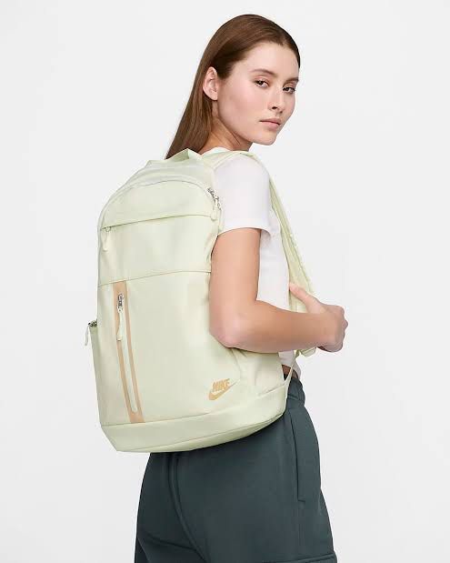 Nike Unisex Elemental Premium Backpack (Category: Backpacks) located in Manila. Submitted by vhwwki (Listing ID 1396973733, Image 2). Description: ✰ spacious main compartment ✰ padded shoulder straps ✰ has water bottle sleeves ! ✰ polyester RFS: too big for me. used only twice! negotiable :) .