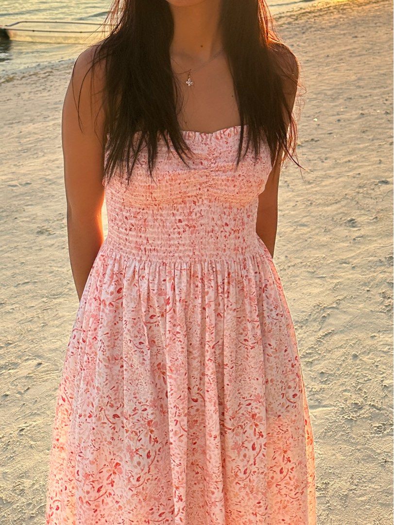 Pink Floral Sundress (Category: Dresses) located in Manila. Submitted by cchaiprincess (Listing ID 1397022216, Image 2). Description: Negotiable > cash first MOP: gcash worn twice - Pink floral sundress - Midi length skirt - Fitted bodice - Lightweight and comfortable - Perfect for beach days or casual wear.