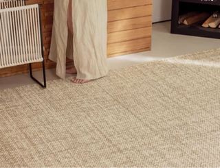 (Category: ) located in . Submitted by be_glamorous (Listing ID 1396879356, Image 1). Description: .