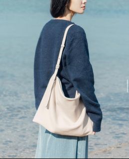 （分類：）位於 。 由 preciouslike 提交（商品編號 1396887742，圖片 1）。簡介： 。