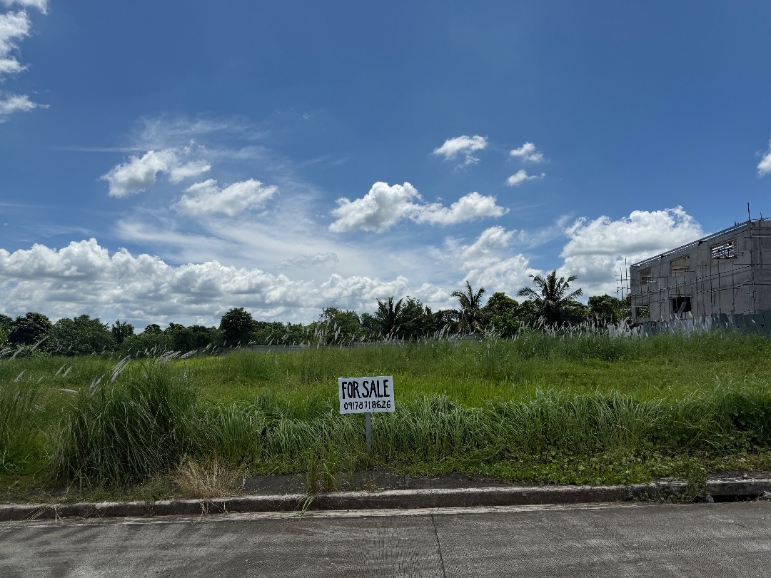 (Category: ) located in . Submitted by aol8770 (Listing ID 1396897462, Image 1). Description: .