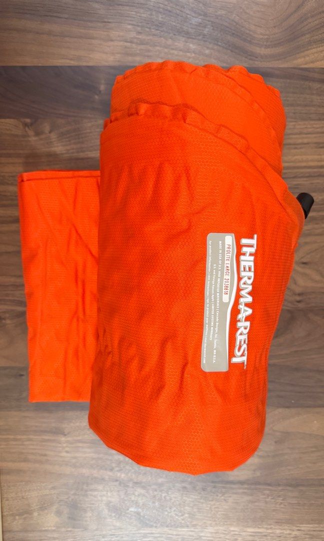 Therm-a-rest Prolite Large （分類：行山及露營）位於 Hong Kong。 由 5xufwrpnrv 提交（商品編號 1397016648，圖片 1）。簡介： 有穿但已修補。